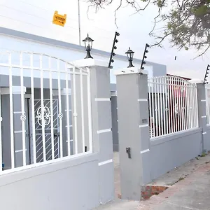 demepran-premier-self-catering.hotels-capetown.com/